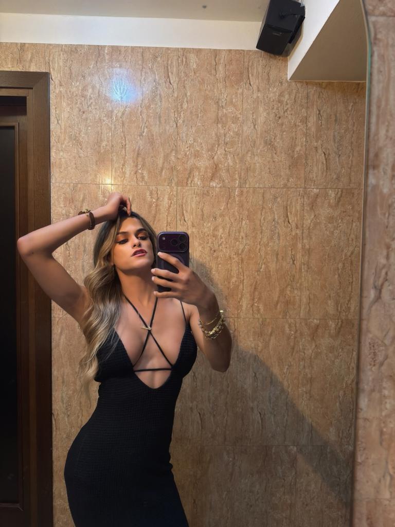 604313043: Chica busca chico en Tenerife