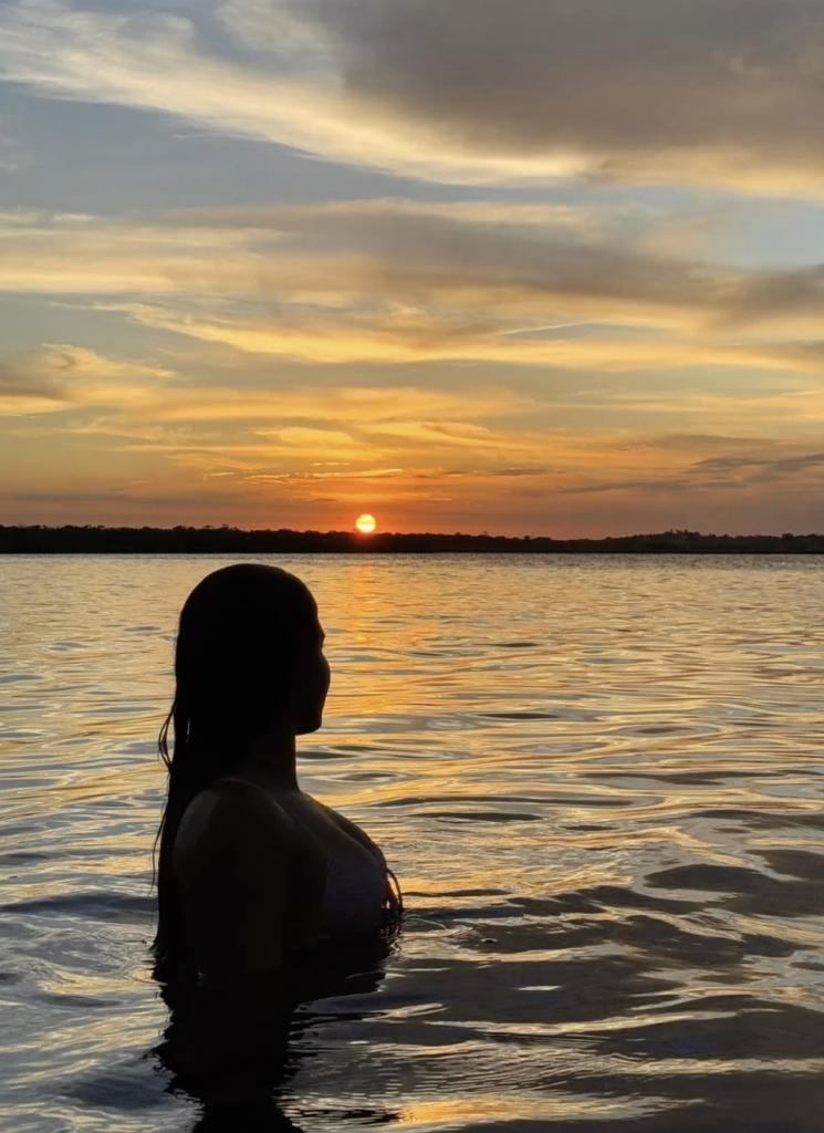 697313555: Chica busca chico en Tarragona