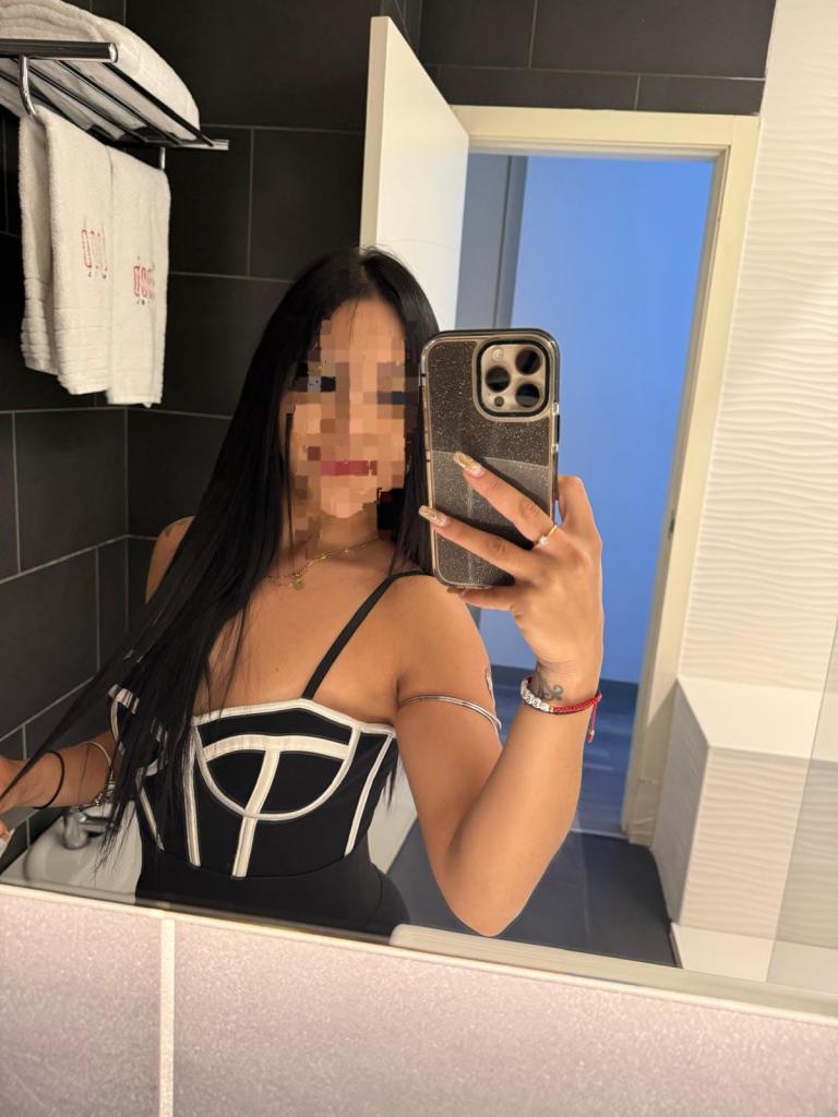 613362140: Chica busca chico en Valencia