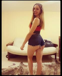 698524740: Chica busca chico en Alicante