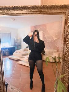 674759327: Chica busca chico en Málaga
