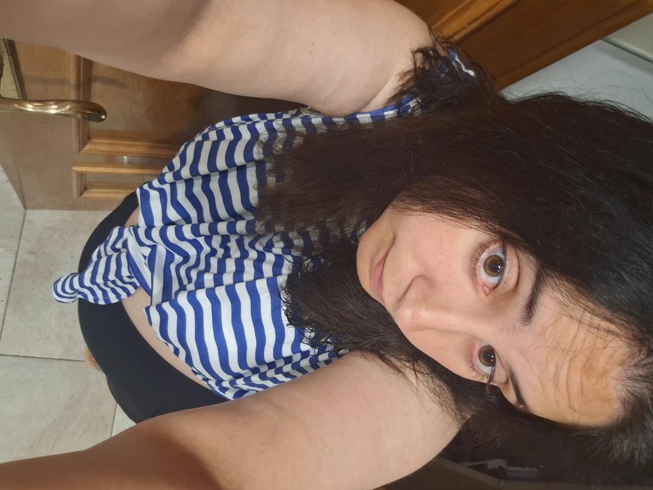 613298222: Chica busca chico en Barcelona