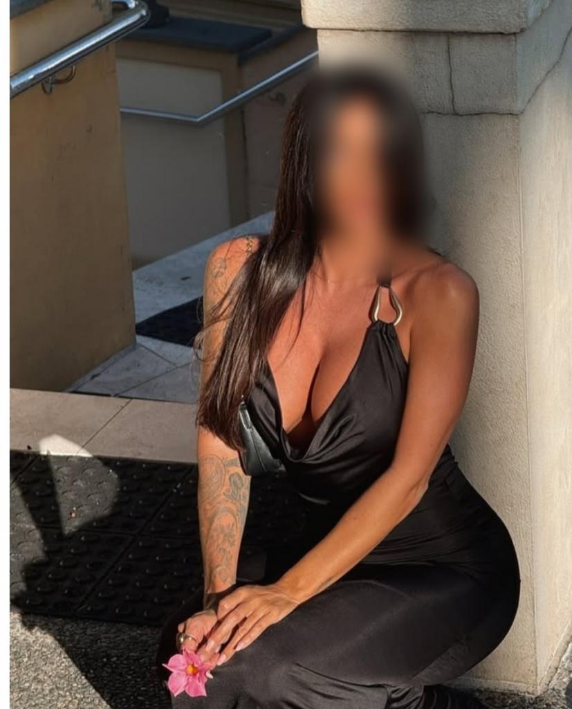 Chica busca chico en Tenerife: 