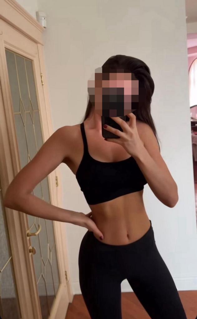 Chica busca chico en Almería: 