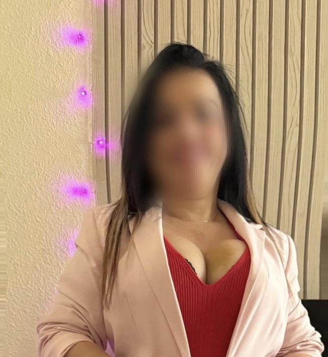 603640670: Chica busca chico en Madrid