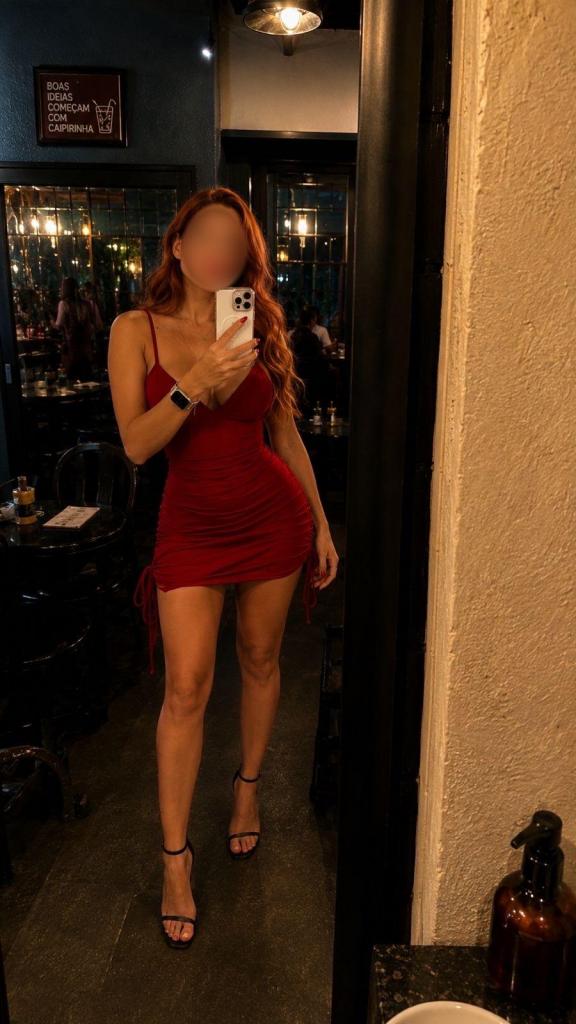 Chica busca chico en Sevilla: Chica busca chico