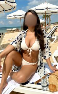 658545760: Chica busca chico en Almería
