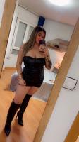 631808525: Chica busca chico en La Coruña