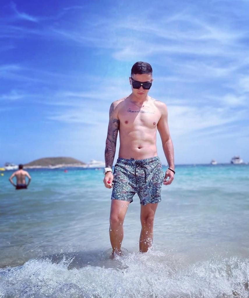 Chico busca chica en Mallorca: 