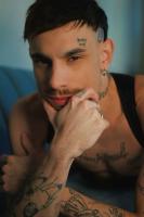 674892614: Chico busca chica en Barcelona