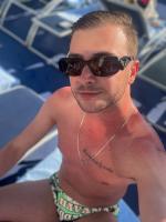 641905937: Chico busca chica en Valencia