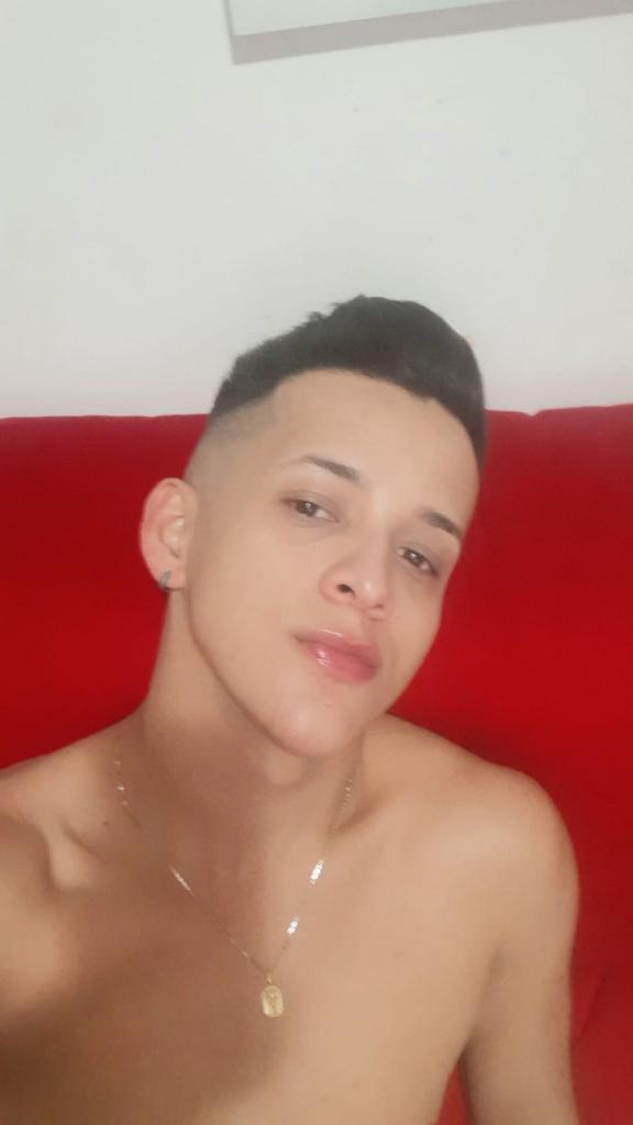 Chico busca chica en Barcelona: 