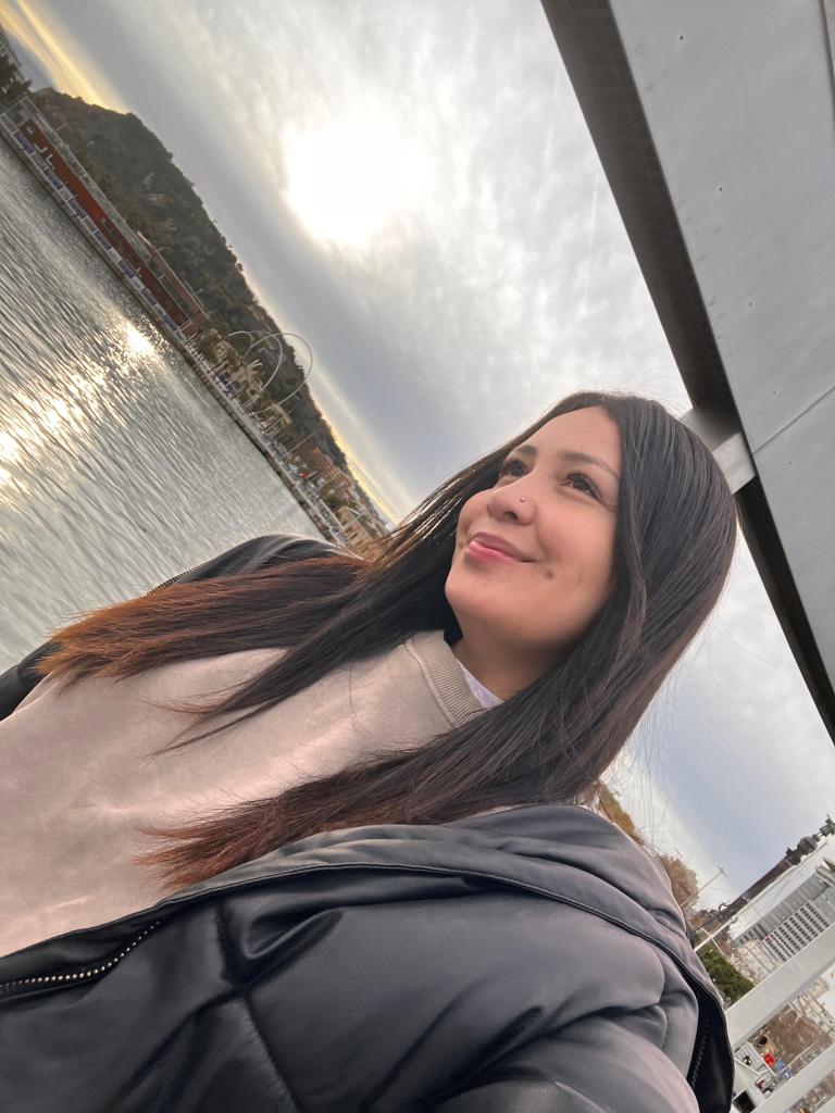 Chica busca chico en Alicante: 