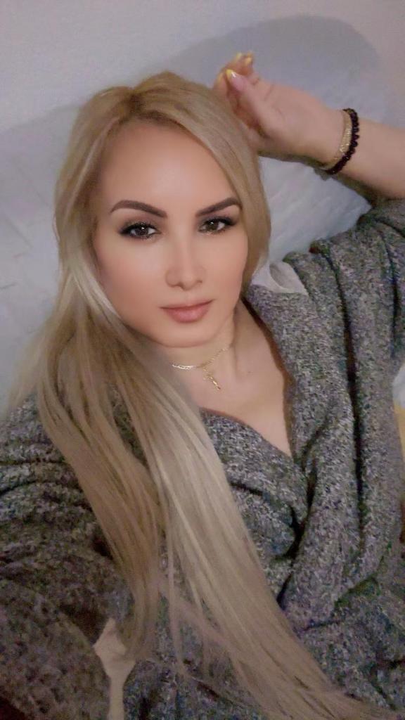 610692562: Chica busca chico en Córdoba