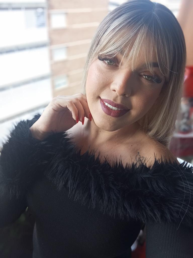 674719280: Transexual en Lérida