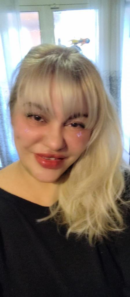 633412287: Chica busca chico en Murcia