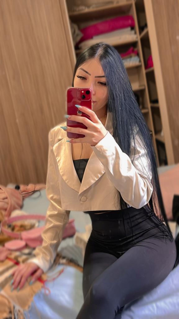 612405898: Chica busca chico en Madrid