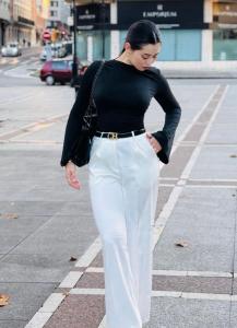 611304251: Chica busca chico en Cádiz