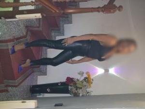 622797798: Chica busca chico en Orense