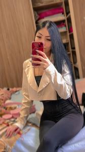 612405898: Chica busca chico en Madrid