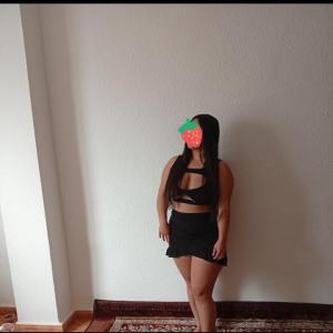 633687274: Chica busca chico en Murcia
