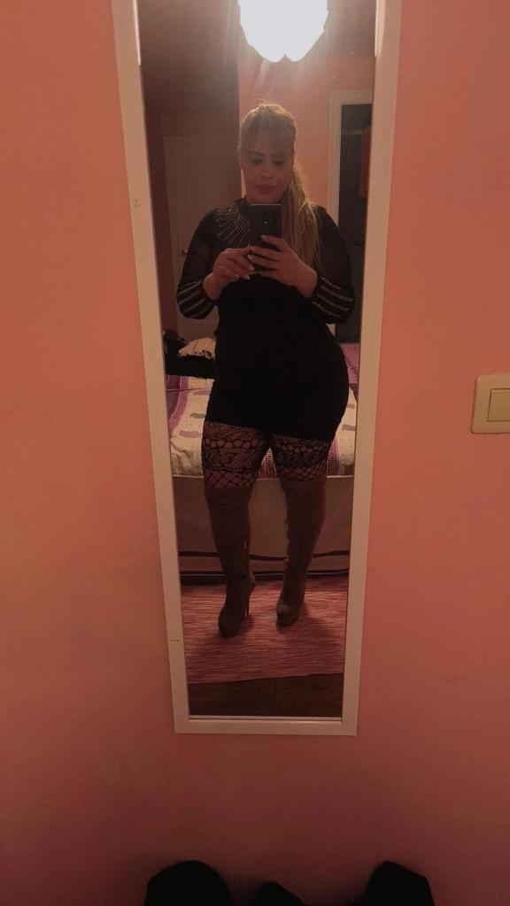 Chica busca chico en Pontevedra: 