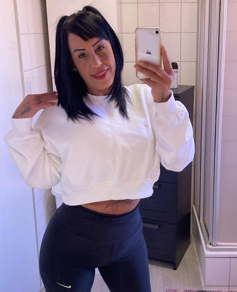 Chica busca chico en Barcelona: 