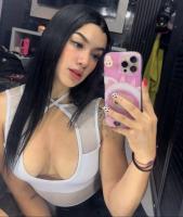 637927322: Chica busca chico en Barcelona