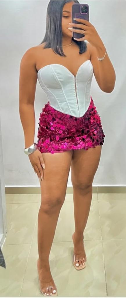 Chica busca chico en Cádiz: 