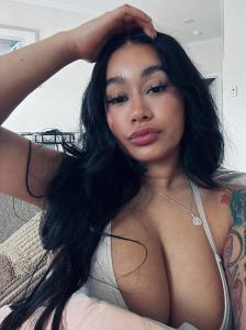 631373075: Chica busca chico en Madrid