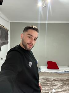 697193756: Chico busca chica en Málaga