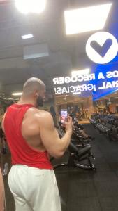 Chico busca chica en Málaga: 