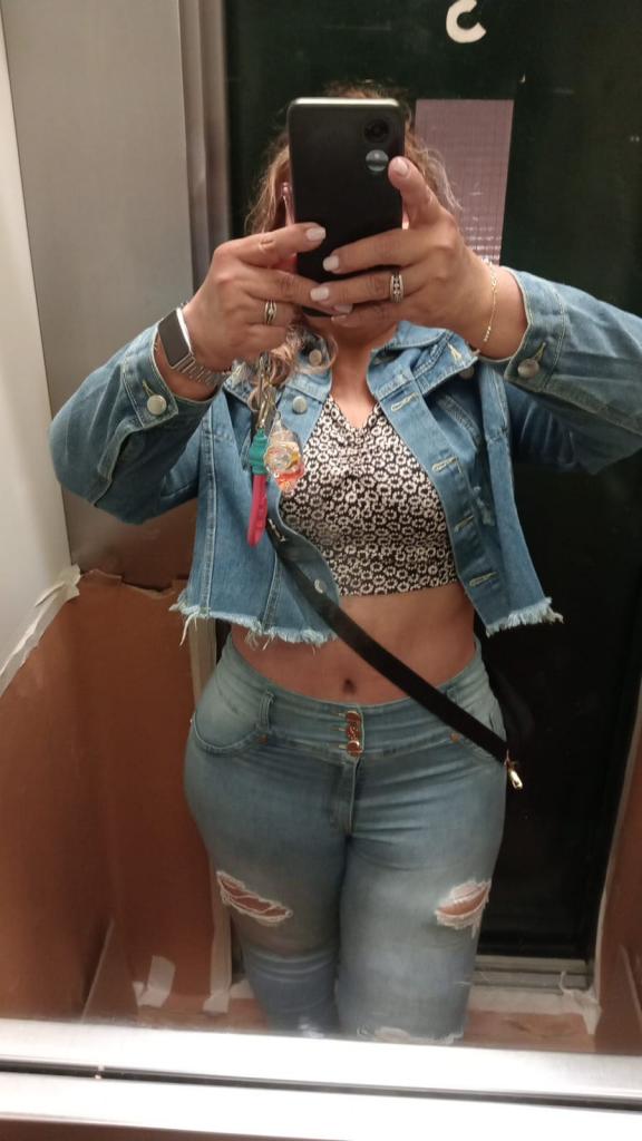 642279211: Chica busca chico en La Coruña