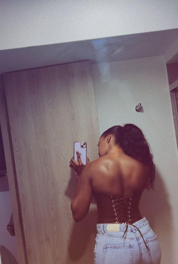 641986631: Chica busca chico en La Coruña