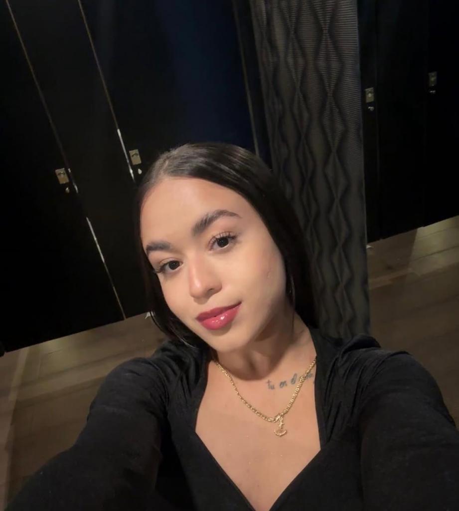 Chica busca chico en Sevilla: 