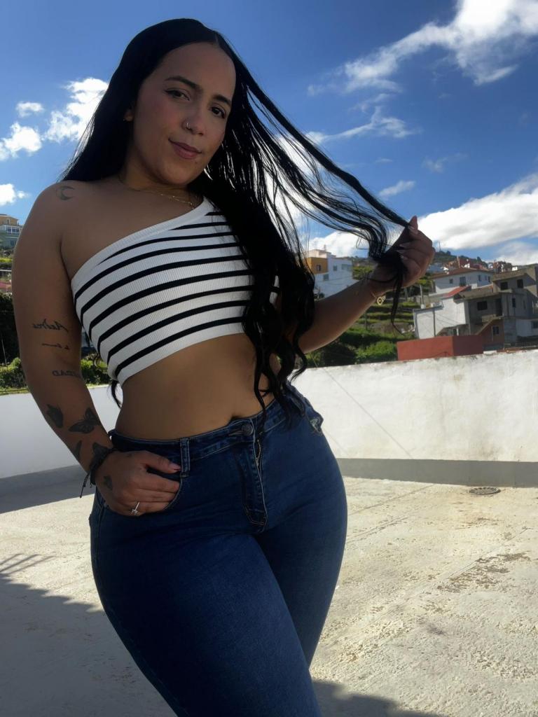 672133213: Chica busca chico en Sevilla