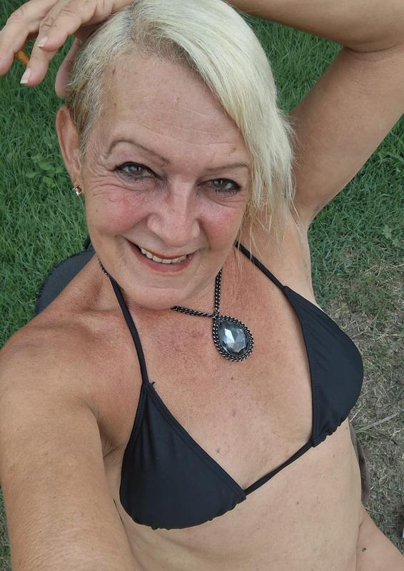 683437304: Travesti en Valencia