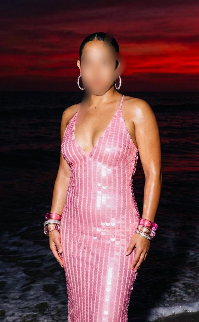 Chica busca chico en Barcelona: Chica busca chico