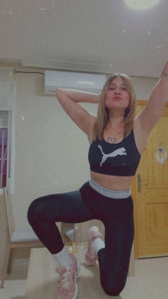 Chica busca chico en Granada: 