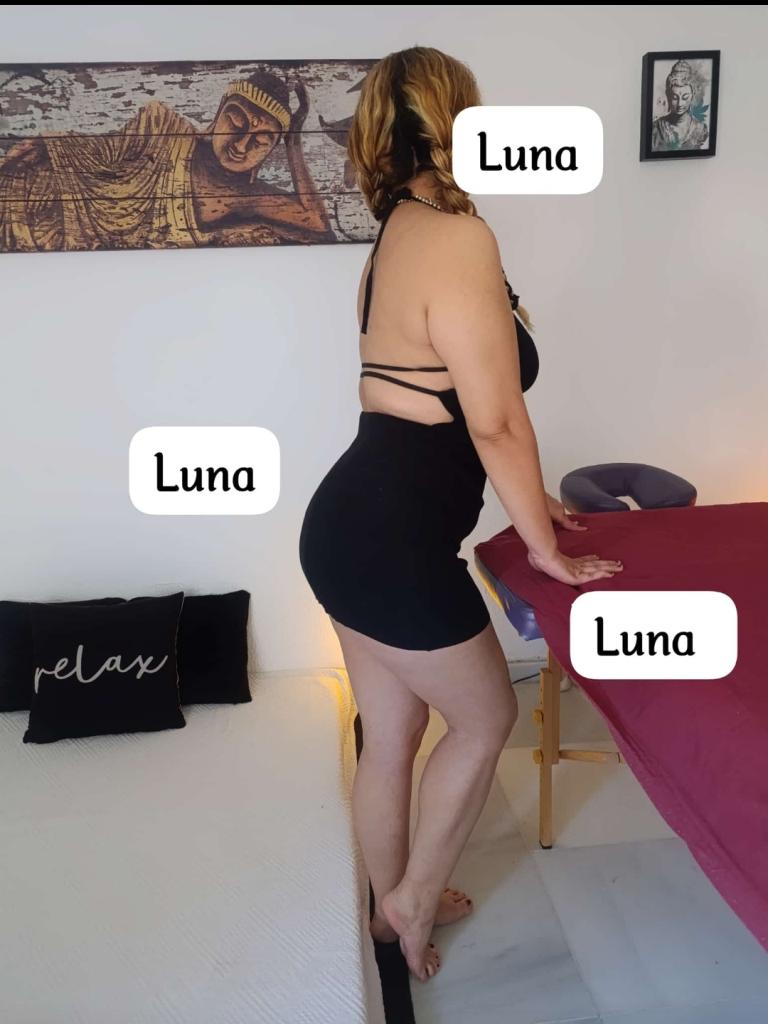 Chica busca chico en Sevilla: 