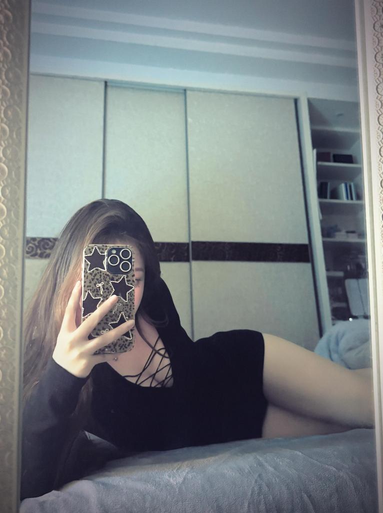 722559871: Chica busca chico en Madrid