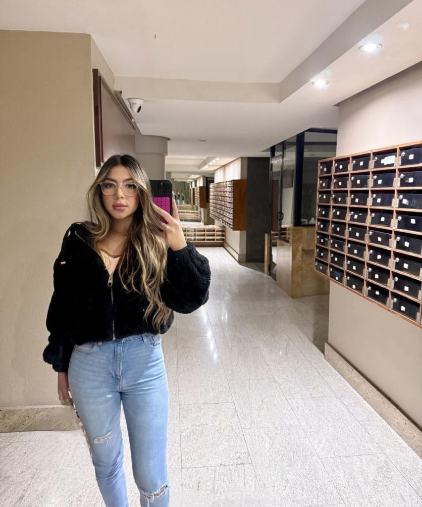 Chica busca chico en Murcia: 