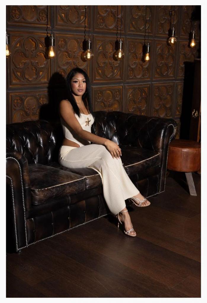 637565860: Chica busca chico en Murcia