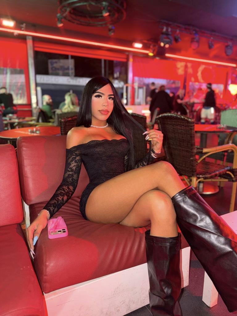 604183247: Travesti en Barcelona