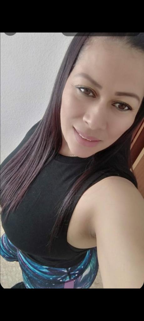 Chica busca chico en Almería: 