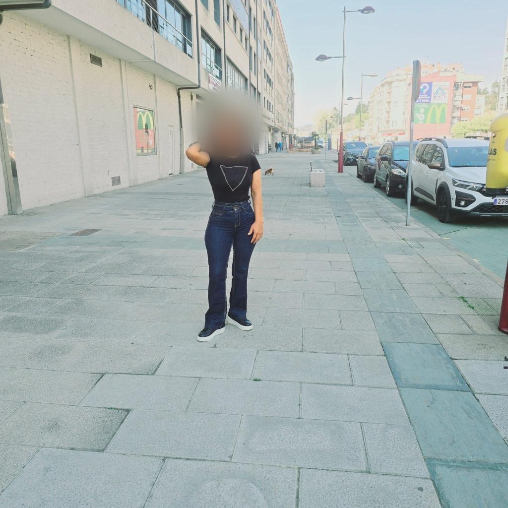 Chica busca chico en Pontevedra: 