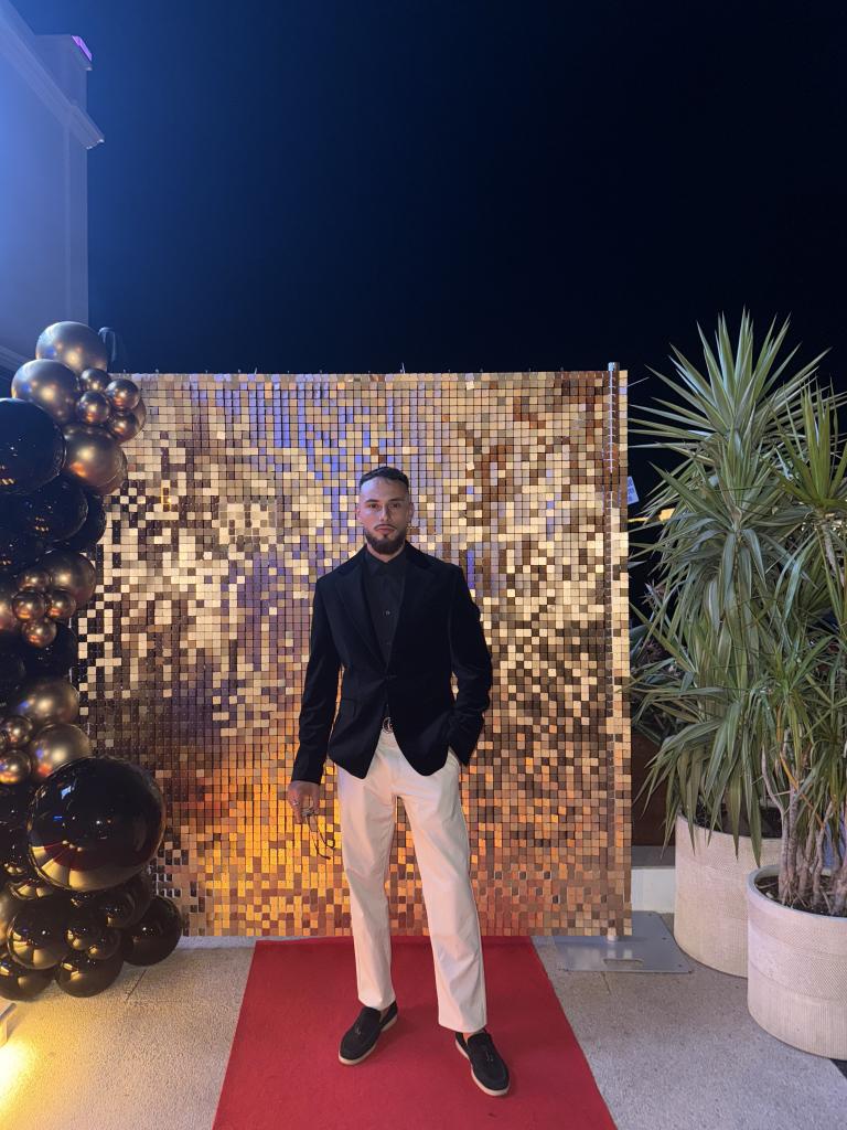 Chico busca chica en Málaga: 