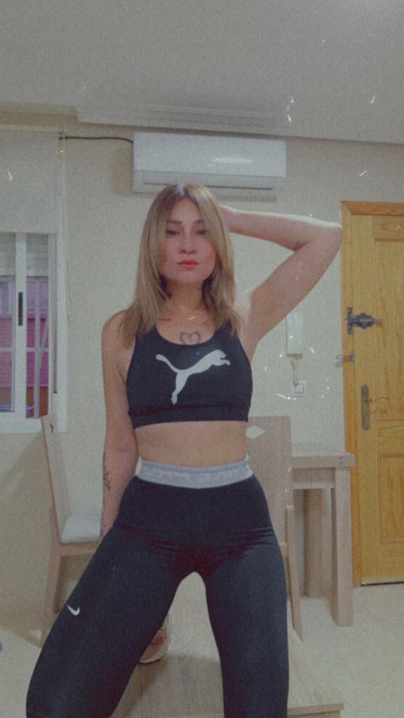 Chica busca chico en Granada: 