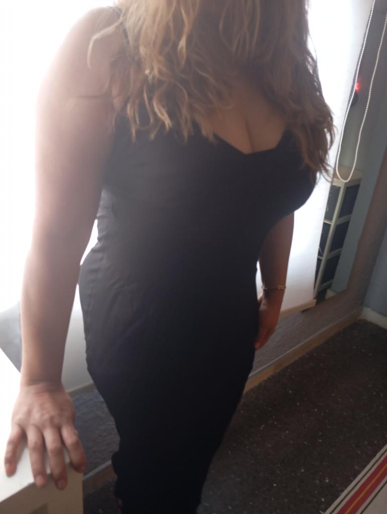 669917891: Chica busca chico en Valencia