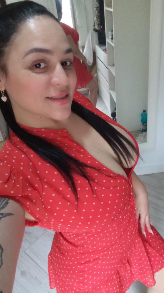 602696380: Chica busca chico en Madrid
